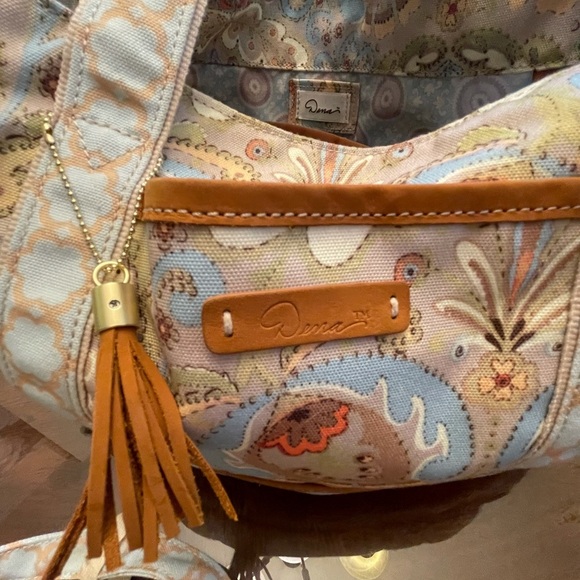 Dana's 4 piece organizer bag, new condition - Picture 6 of 16